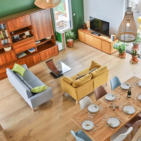 Sur - Maison Familiale Feriehus
