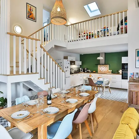 Sur - Maison Familiale