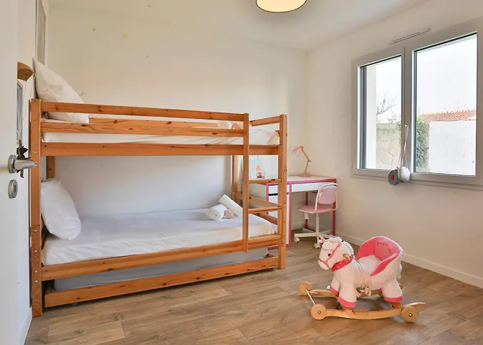 Sur - Maison Familiale *